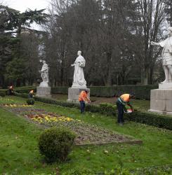 taconera estatuas y gayarre