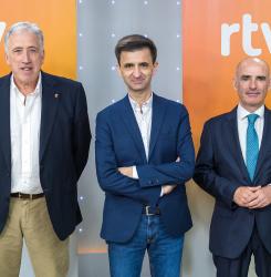 Firma convenio TVE