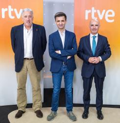 Firma convenio TVE
