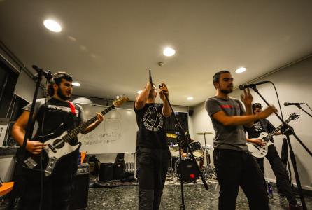 Grupo música jóvenes