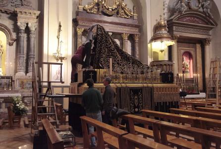 vestido de la dolorosa