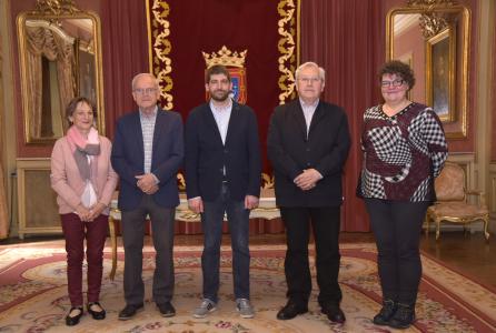 Firma convenio Euskaltzaindia