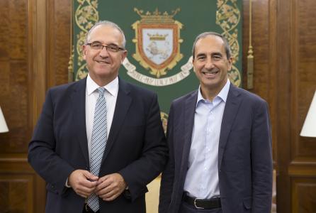 rector UN 1