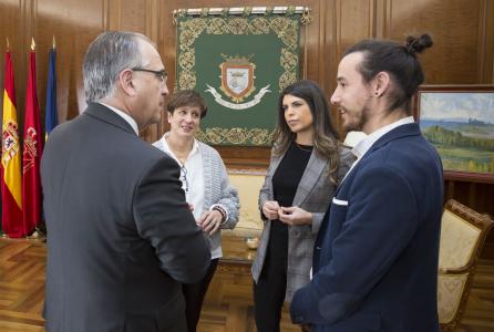 Reunión jóvenes empresarios