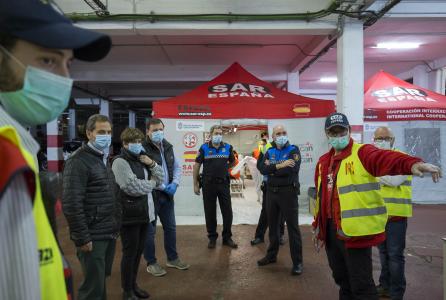 visita representantes municipales y ong