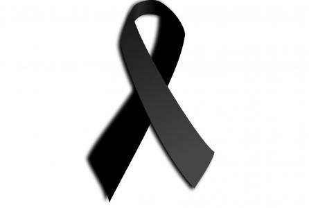 Crespón negro