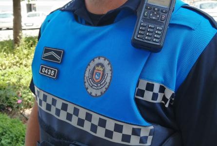 Policía Municipal con cámara 
