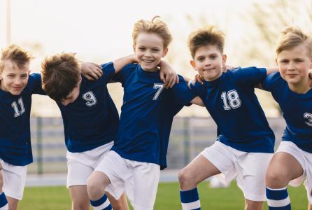 equipo futbol niños