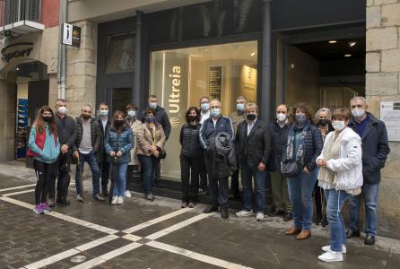 Alcalde y representantes de la Asociación de Hoteles de Pamplona en el Camino de Santiago