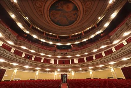 teatro_gayarre_luces.jpg