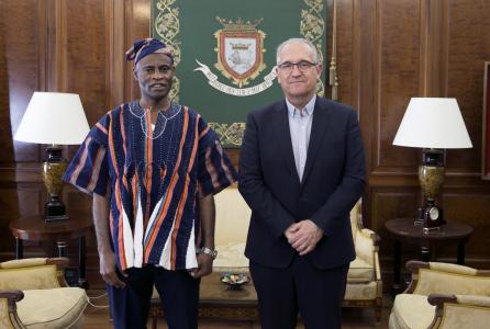 embajador Ghana