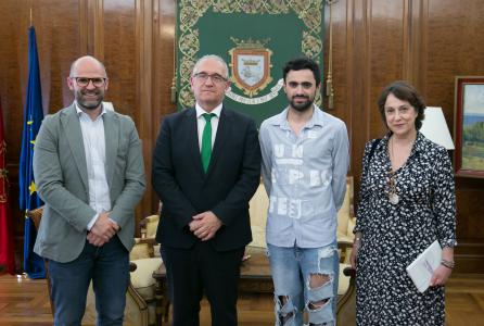 Reunión con Taupadak