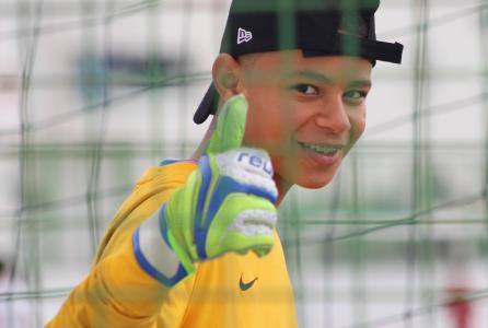 deporte_ninos_portero.jpg