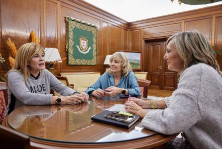 Las tres autoridades reunidas