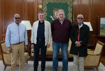 Reunión con el delegado en la región del Frente Polisario en Navarra