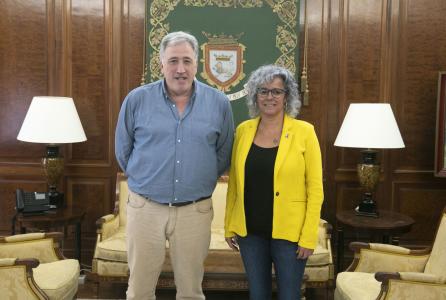 foto reunión alcaldesa de Burlada
