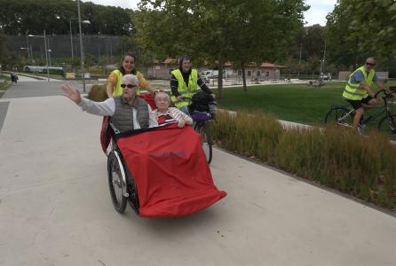 Foto Paseos terapéuticos en triciclo
