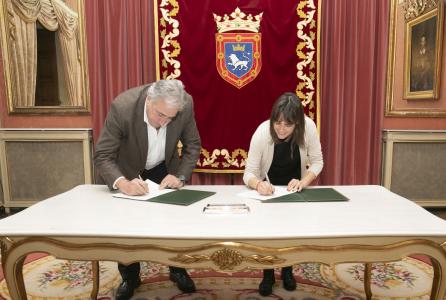 foto firma convenio vivienda