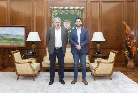 reunión alcalde Zizur Mayor