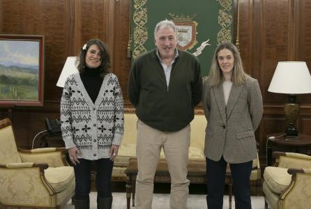 reunión presidenta Federación Pelota Vasca