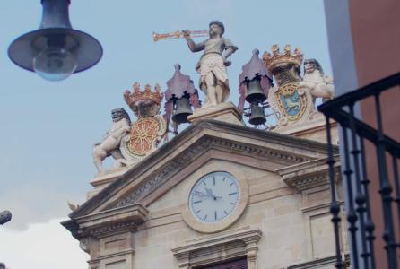 ayto_balcon_farola.jpg