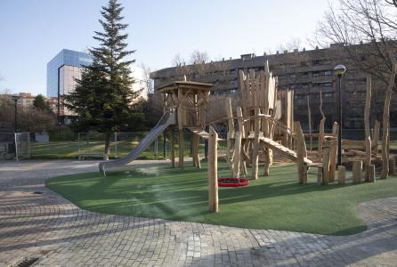 área de juego infantil del parque Tomás Caballero