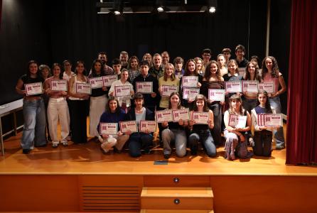 Foto de grupo Certamen literario juvenil