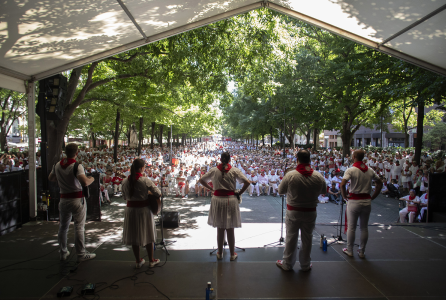 escenario de la plaza de San José