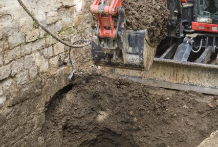 excavaciones en la ronda del Obispo Barbazán